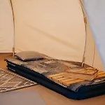 Glamping Wake Surf Náklo * Olomouc
